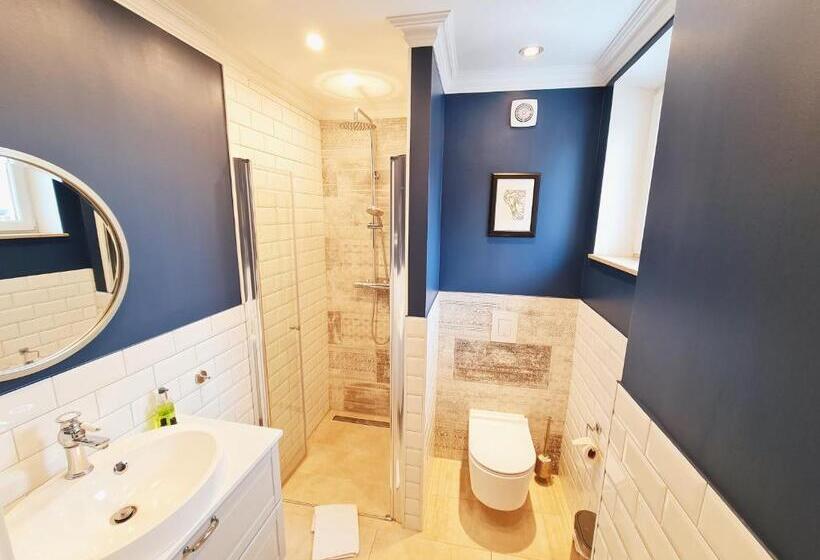 غرفة ديلوكس, Das Friedrich