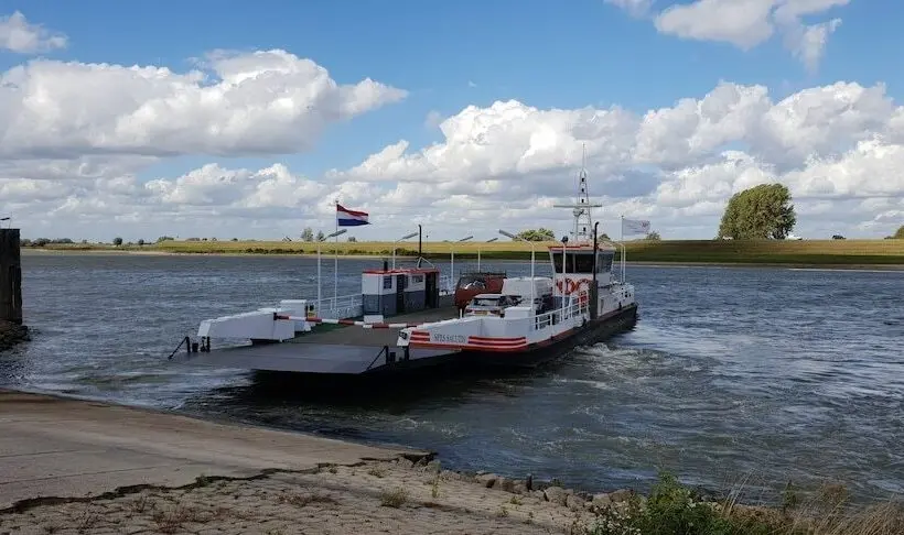 デラックスルーム, T Veerhuys
