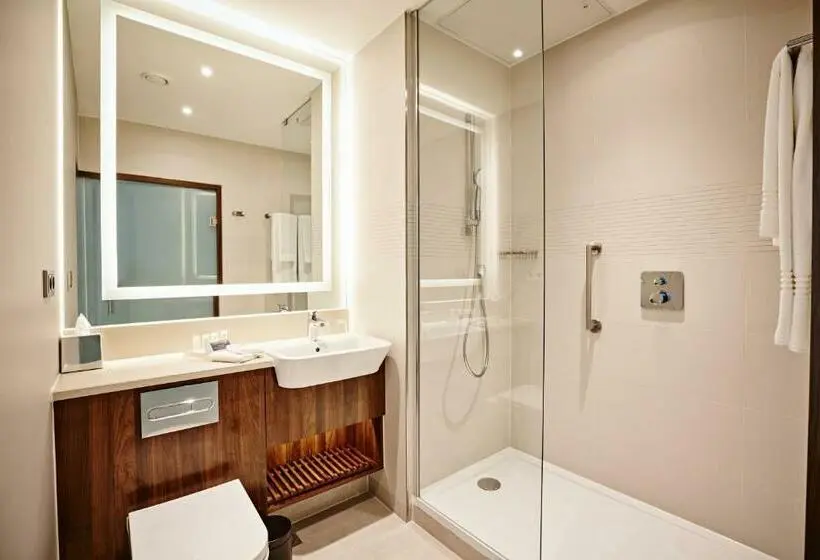 اتاق لوکس با تخت بزرگ, Courtyard By Marriott Reykjavik Keflavik Airport