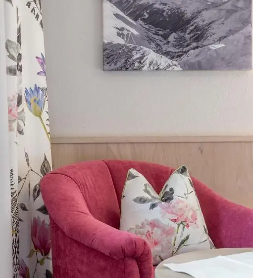 اتاق استاندارد, Skihotel Haus Gurgl