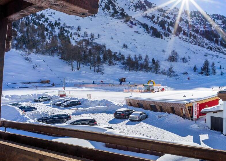 バルコニー付きスーペリアルーム, Skihotel Haus Gurgl