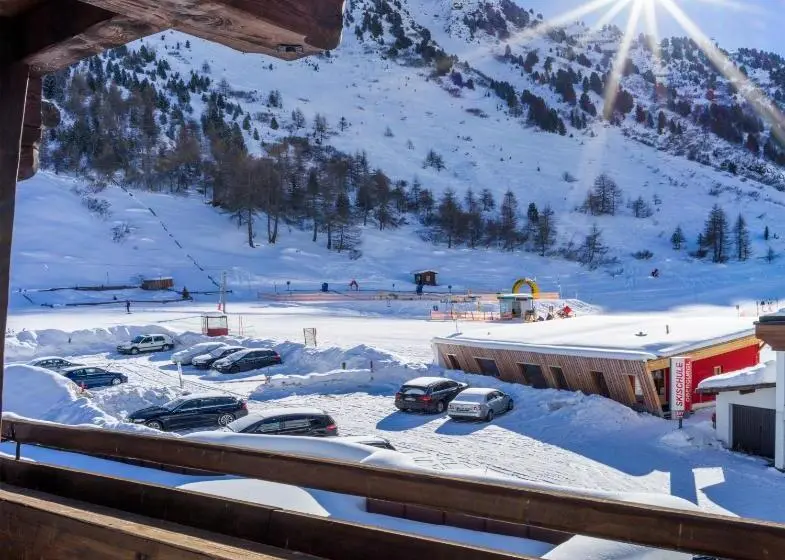 اتاق سوپریور با بالکن, Skihotel Haus Gurgl