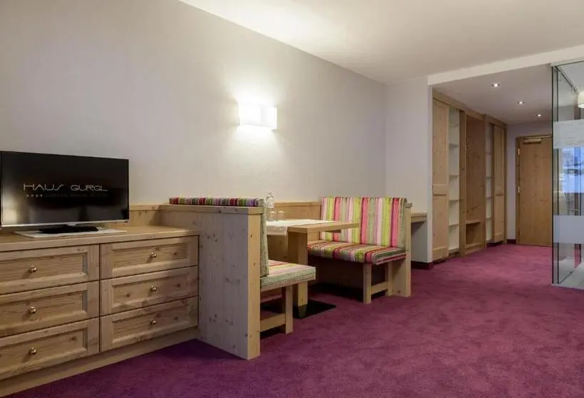 اتاق سوپریور با بالکن, Skihotel Haus Gurgl