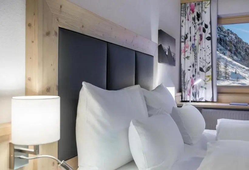 اتاق سوپریور با بالکن, Skihotel Haus Gurgl
