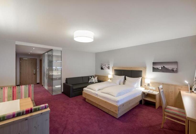 バルコニー付きスーペリアルーム, Skihotel Haus Gurgl