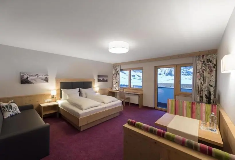 اتاق سوپریور با بالکن, Skihotel Haus Gurgl