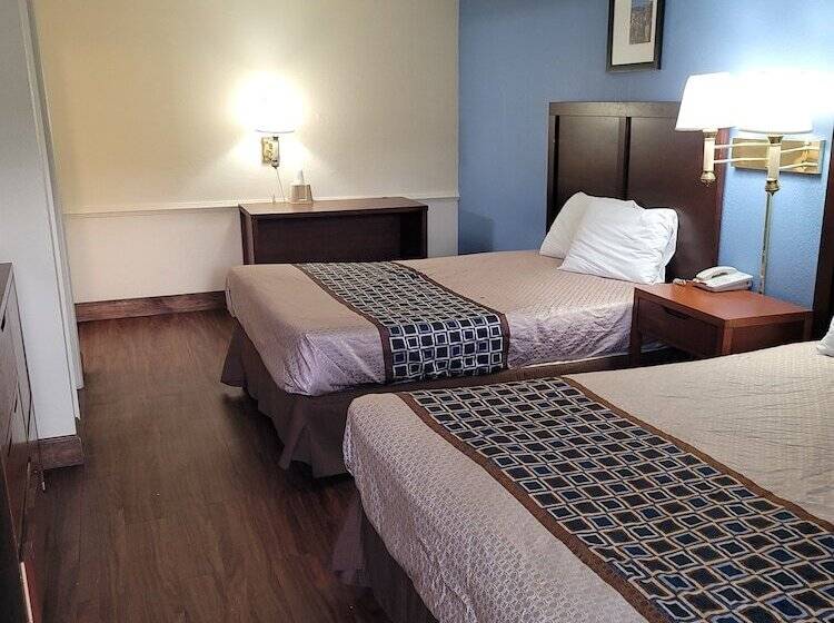 غرفه قياسيه سريرين مزدوجين, Knights Inn   Lithonia