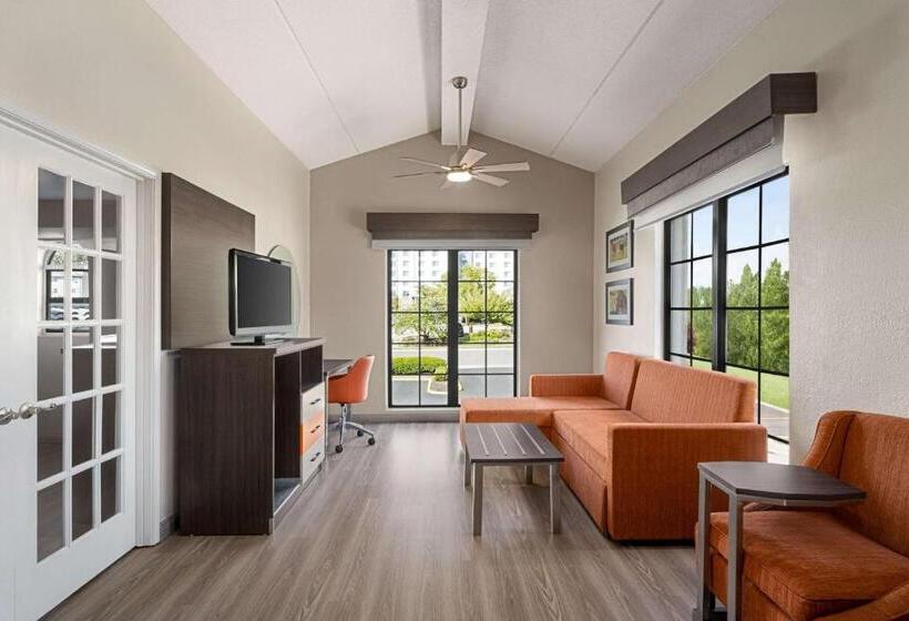 Люкс Кровать Кинг, La Quinta Inn Lexington Horse Park