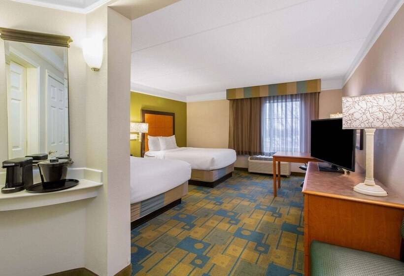 Номер Deluxe, La Quinta By Wyndham Greensboro Nc