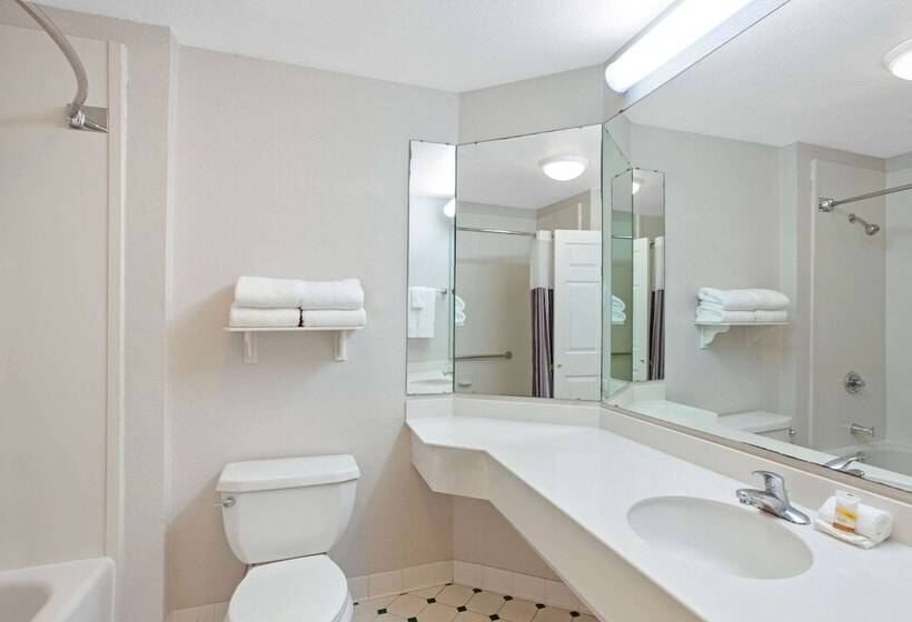 Номер Стандарт 2 Двуспальные Кровати, La Quinta By Wyndham Houston Galleria Area