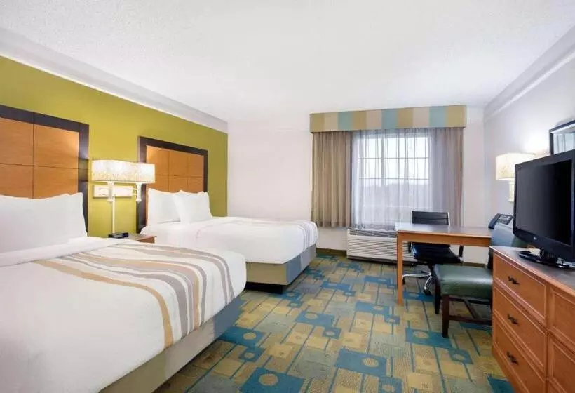 ２ダブルベッドのスタンダードルーム, La Quinta Inn & Suites By Wyndham Ocala