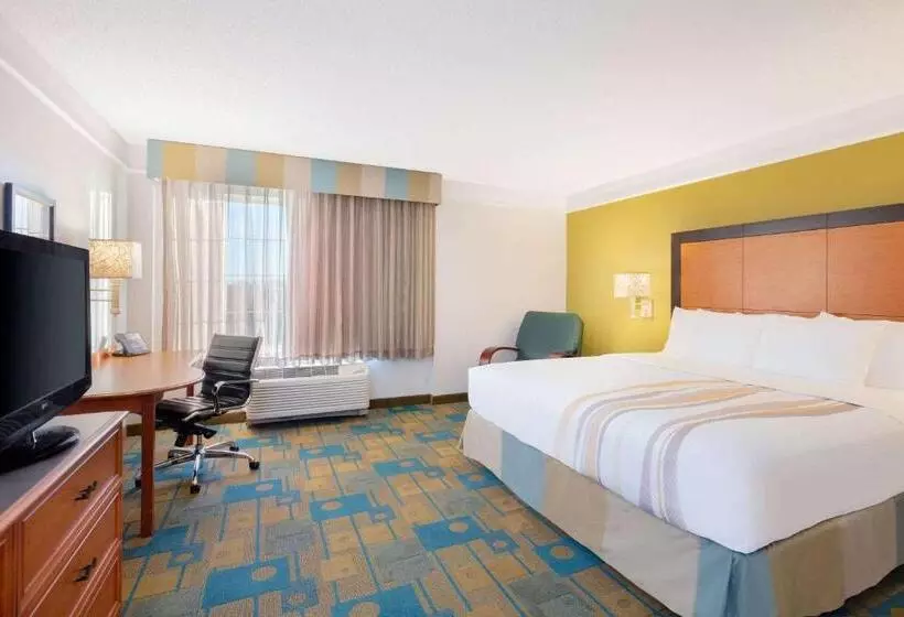 身障者適用キングサイズベッドルーム, La Quinta Inn & Suites By Wyndham Ocala