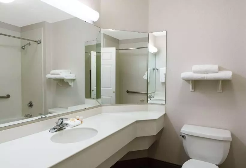 اتاق لوکس, La Quinta By Wyndham Pueblo