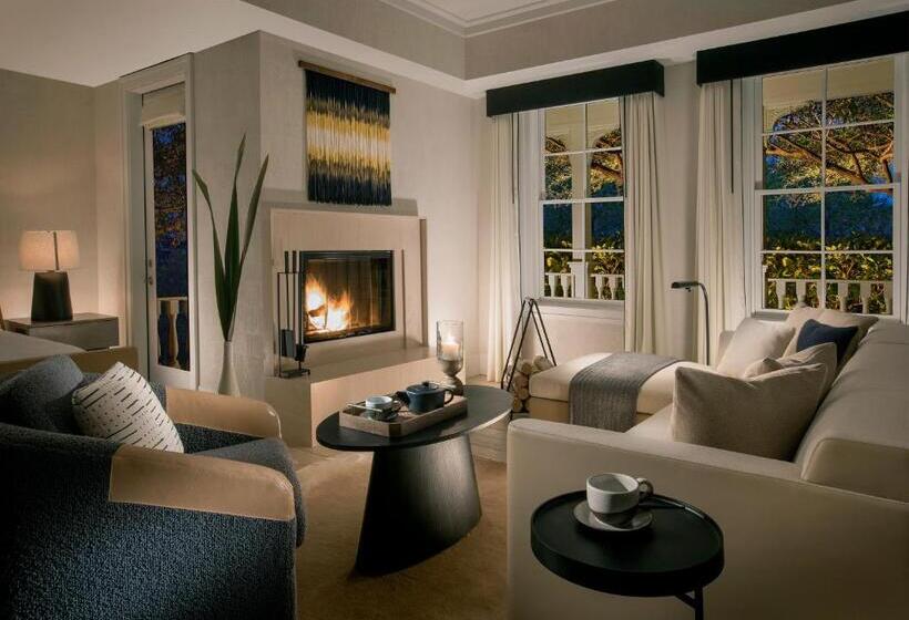 스위트 킹사이즈 침대, Macarthur Place Inn & Spa