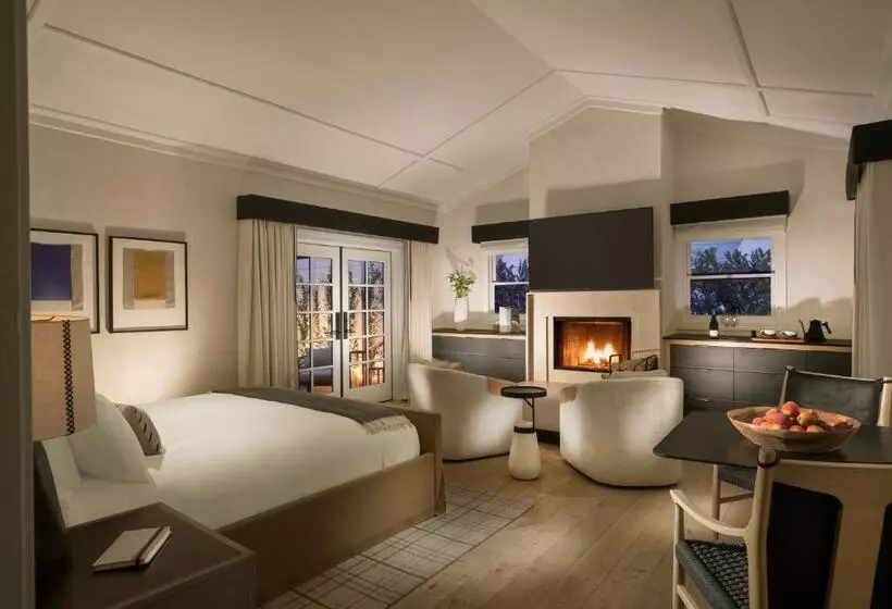 کابین, Macarthur Place Inn & Spa