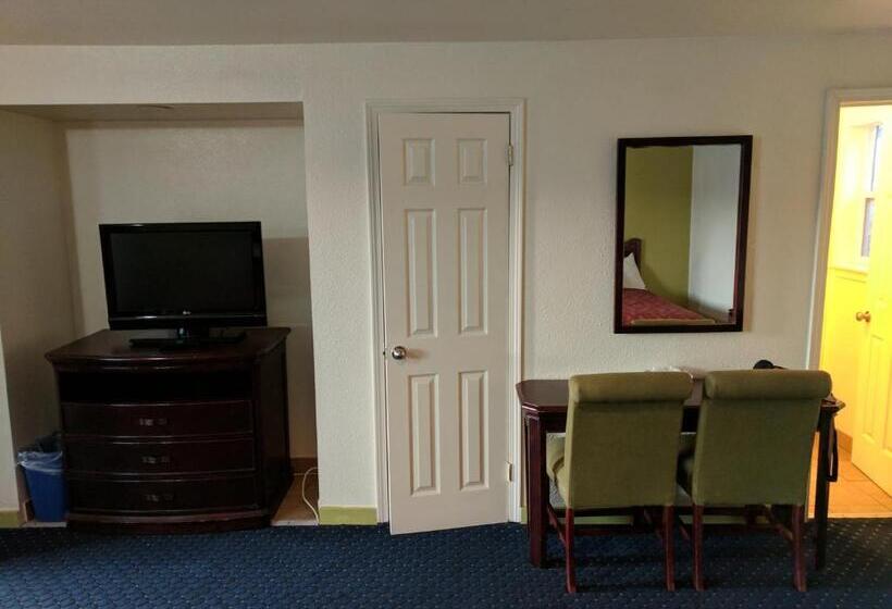 Standardrum, La Hacienda Motel