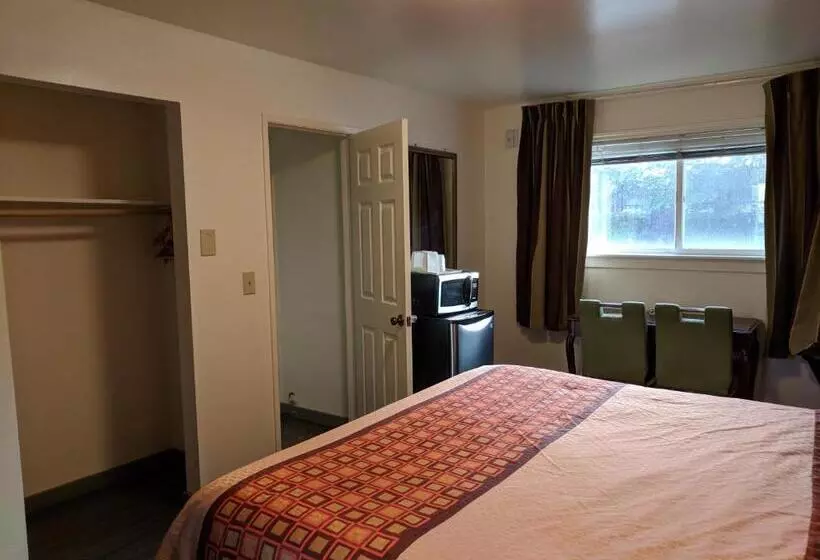 اتاق استاندارد با تخت بزرگ, La Hacienda Motel