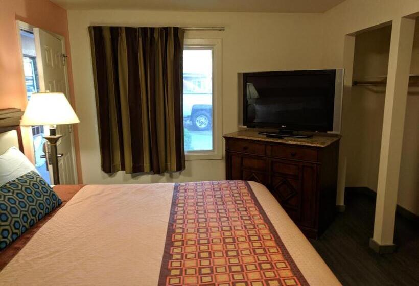 غرفة قياسية سرير كينج, La Hacienda Motel