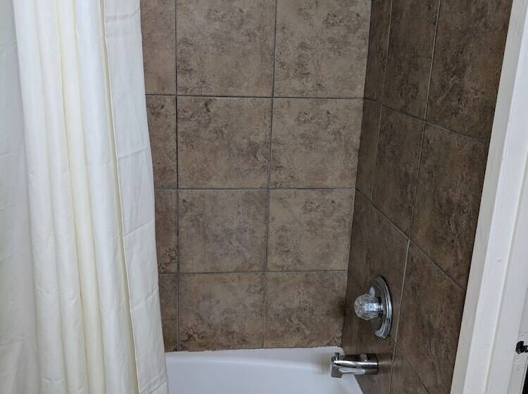 غرفة قياسية, La Hacienda Motel