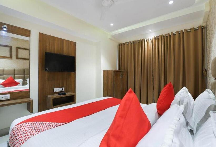 חדר דלוקס לארבעה, Rose Gold