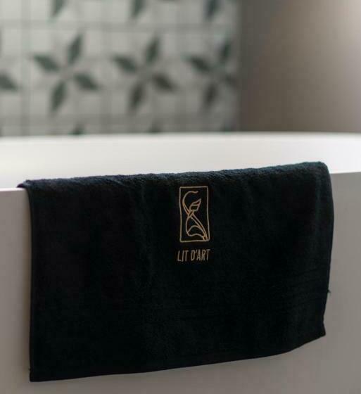 إستوديو ديلوكس, Exclusive Boutique Hotel Lit D Art