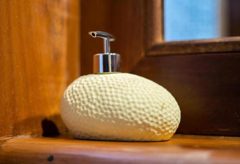 بنجلو عائلى, Peam Snea Resort