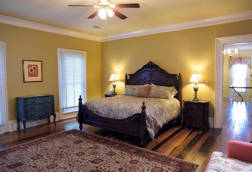 스탠다드 스튜디오 킹침대, Wildflower Ranch Inn
