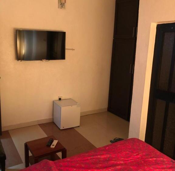 اتاق اکونومی, De’ Bakers Suites