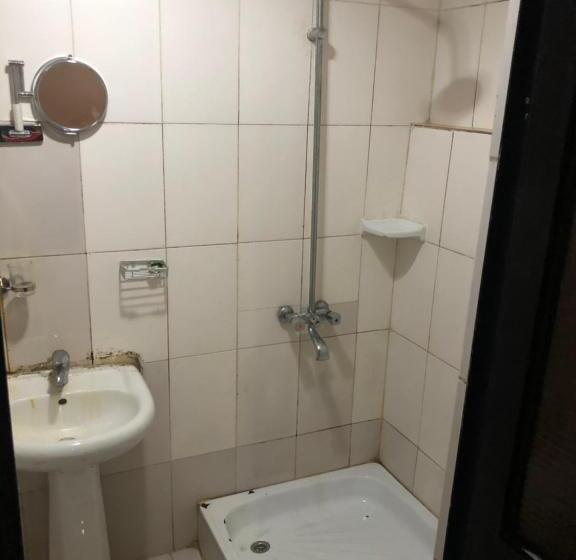 اتاق استاندارد, De’ Bakers Suites
