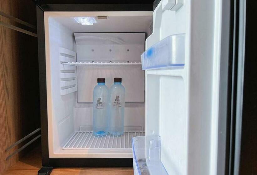 高级大房间, The Teak