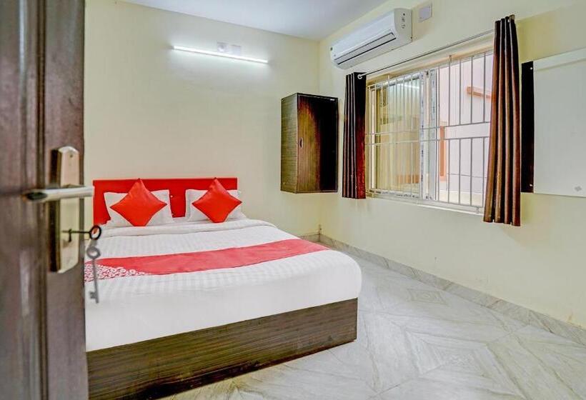 Трехместный Номер Классика, O Avisi Residency