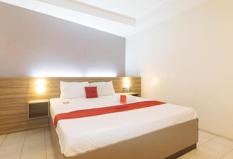 Standard Room King Size Bed, Reddoorz At V Plaza Hotel Manila