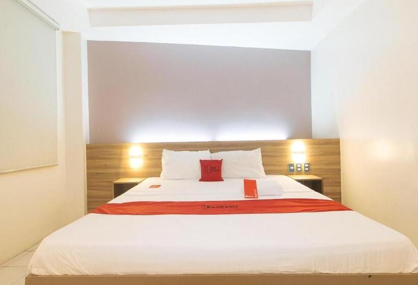 Standard Room King Size Bed, Reddoorz At V Plaza Hotel Manila