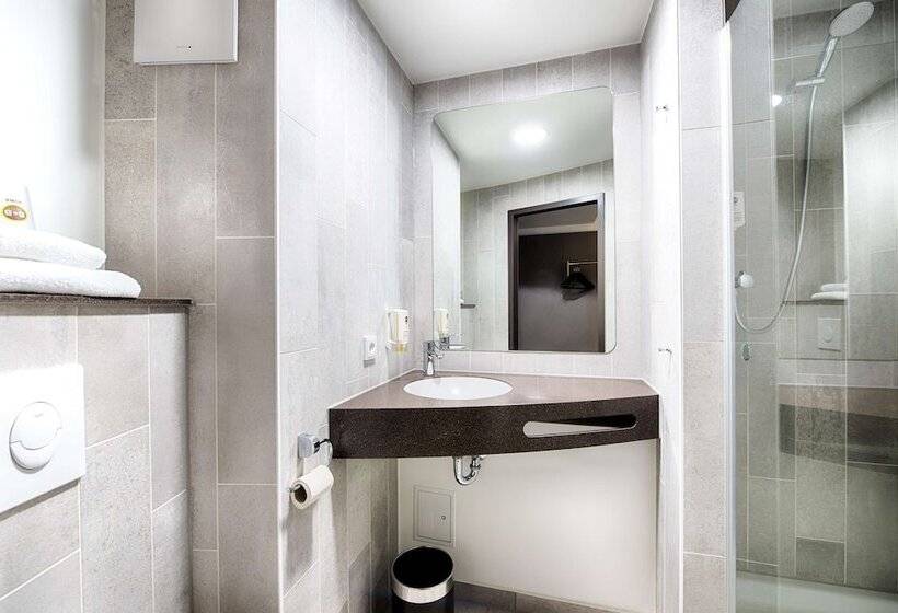 标准三人间, B&b Hotel Wetzlar