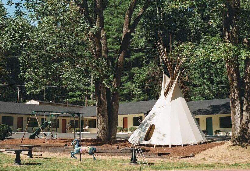 豪华单人间, Route 19 Inn