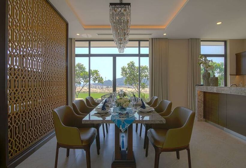 سوئیت 2 خوابه, Wyndham Grand Kn Paradise Cam Ranh