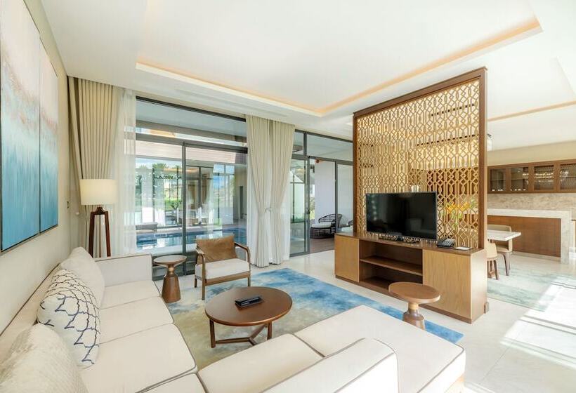 سوئیت 2 خوابه, Wyndham Grand Kn Paradise Cam Ranh