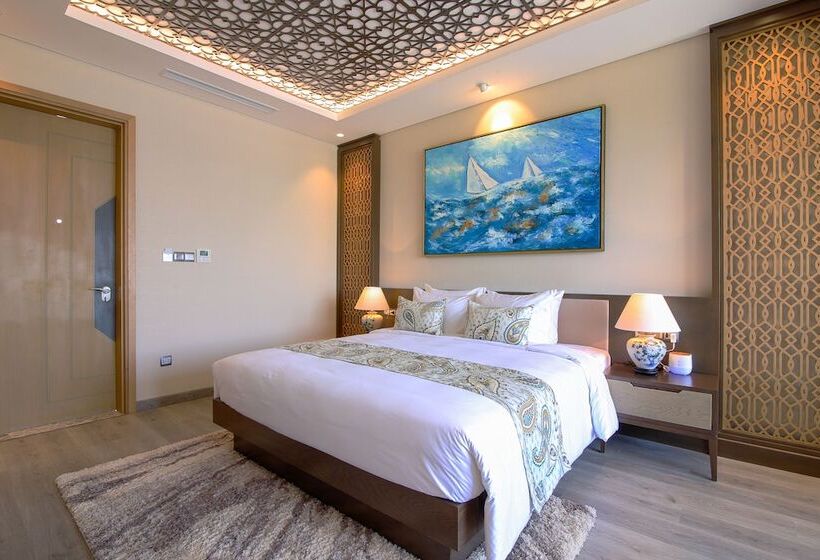 اتاق لوکس, Wyndham Grand Kn Paradise Cam Ranh