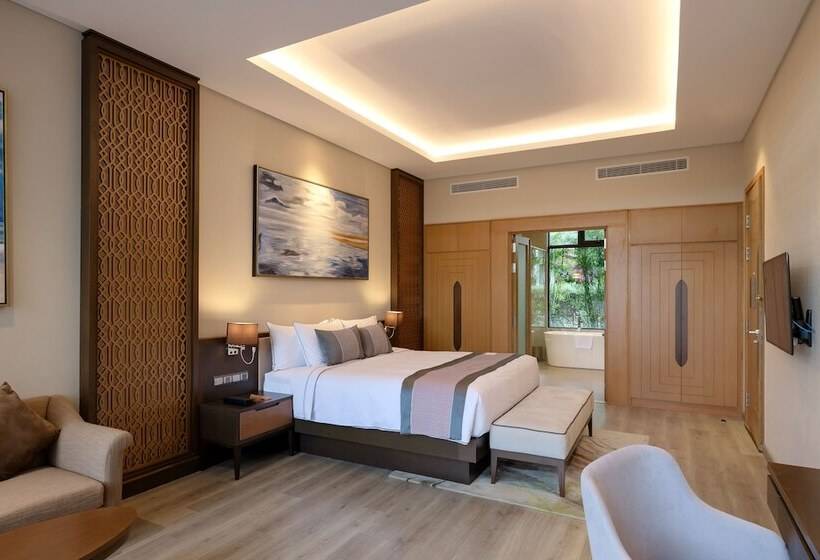 ویلای 3 خوابه, Wyndham Grand Kn Paradise Cam Ranh