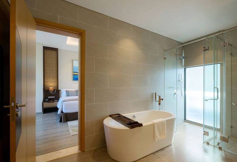 اتاق لوکس, Wyndham Grand Kn Paradise Cam Ranh