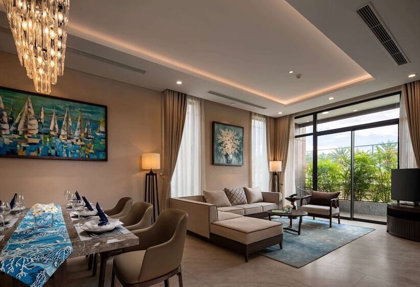 سوئیت 2 خوابه, Wyndham Grand Kn Paradise Cam Ranh