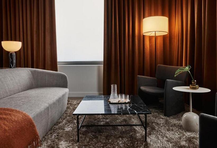 סוויטה, Original Sokos Hotel Tripla Helsinki