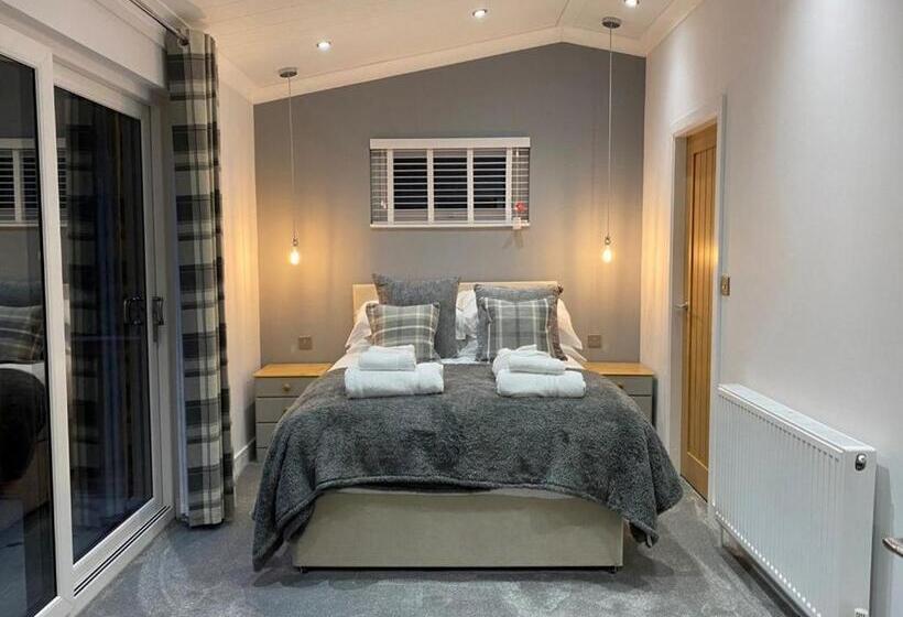 1ベッドルームハウス, Crake Valley