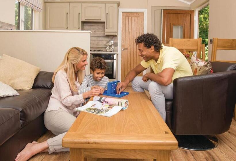 2ベッドルームハウス, Crake Valley