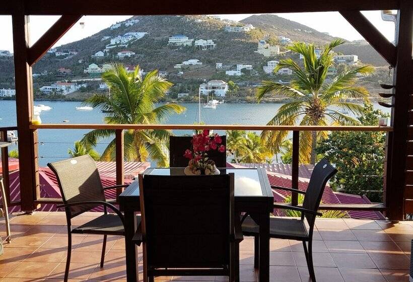 بانگلوی استاندارد, Les Balcons D'oyster Pond