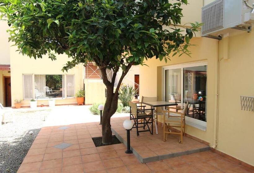 스탠다드 스튜디오, Evropi