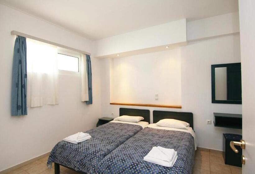 1베드룸 아파트 1층, Evropi