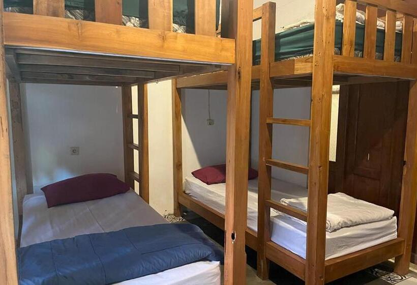 패밀리 룸, Twospaces Living At Wave And Chill House, Canggu