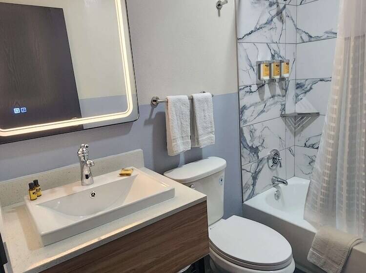 جناح, Best Western Buffalo Inn & Suites