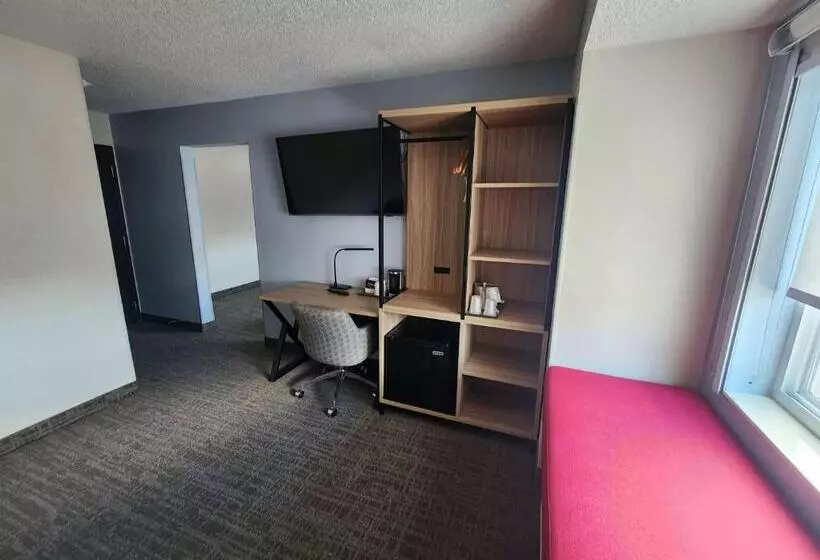 身障者適用スイートルーム, Best Western Buffalo Inn & Suites